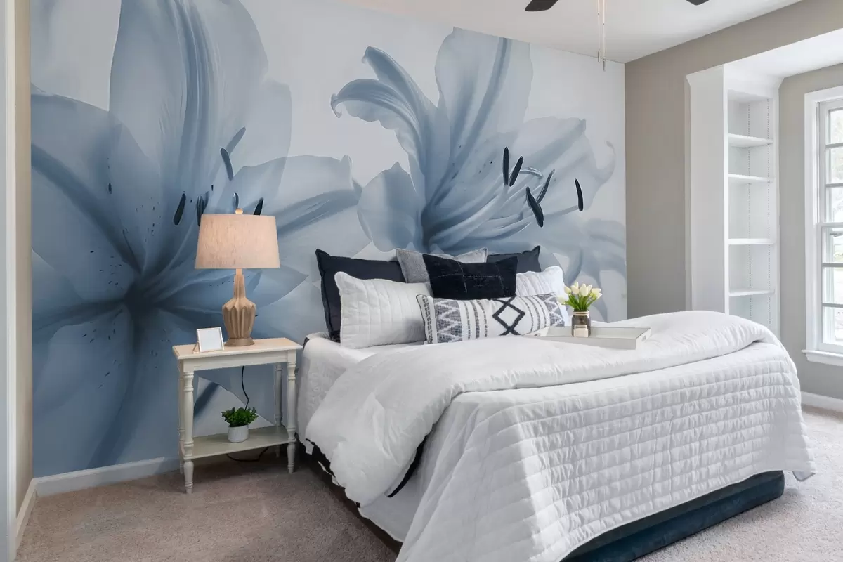 wall murals Меки фокус крупни план плавог минималистичког цвећа љиљана на светлој позадини w08586