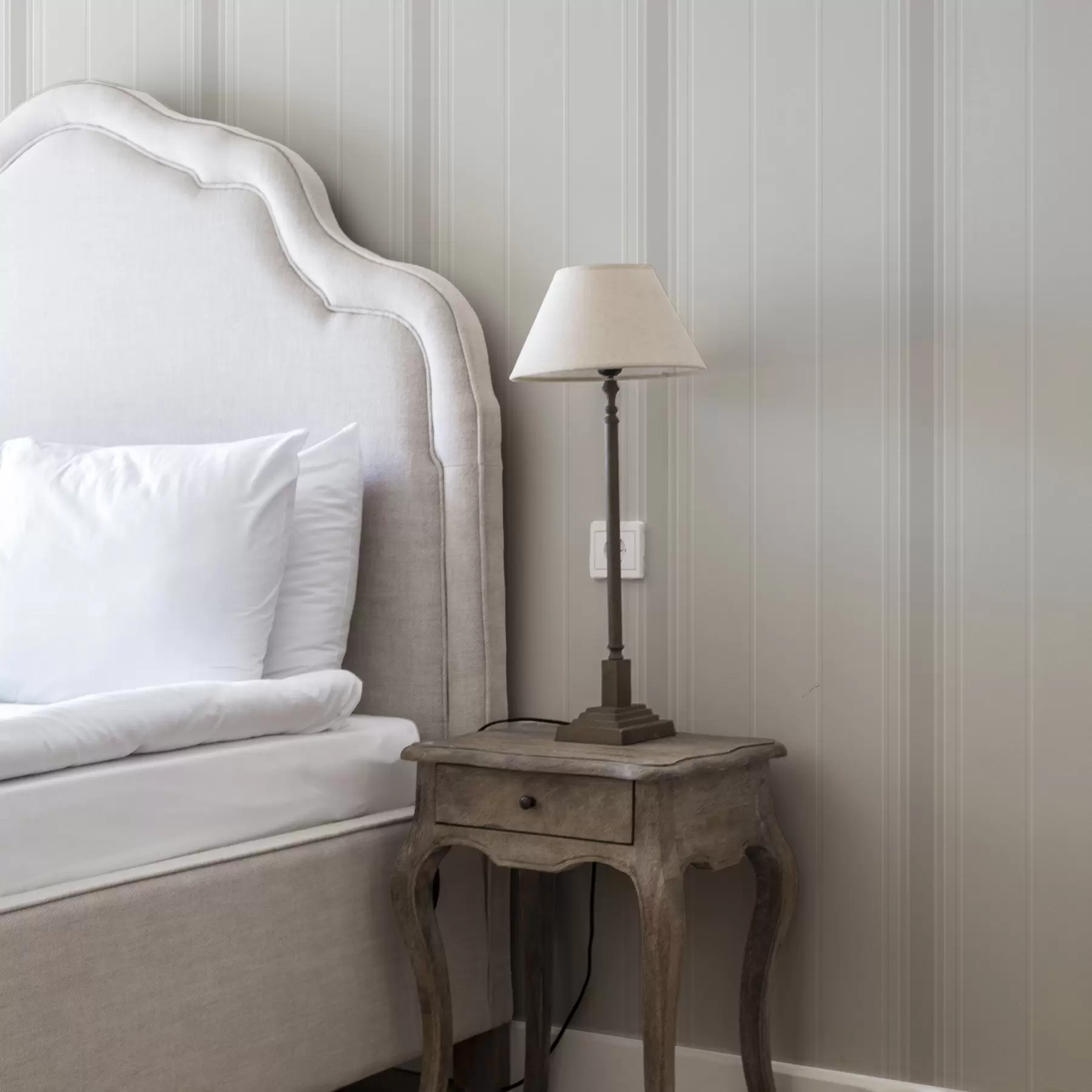 wall murals Светло беж пруге са широким акцентима a00518