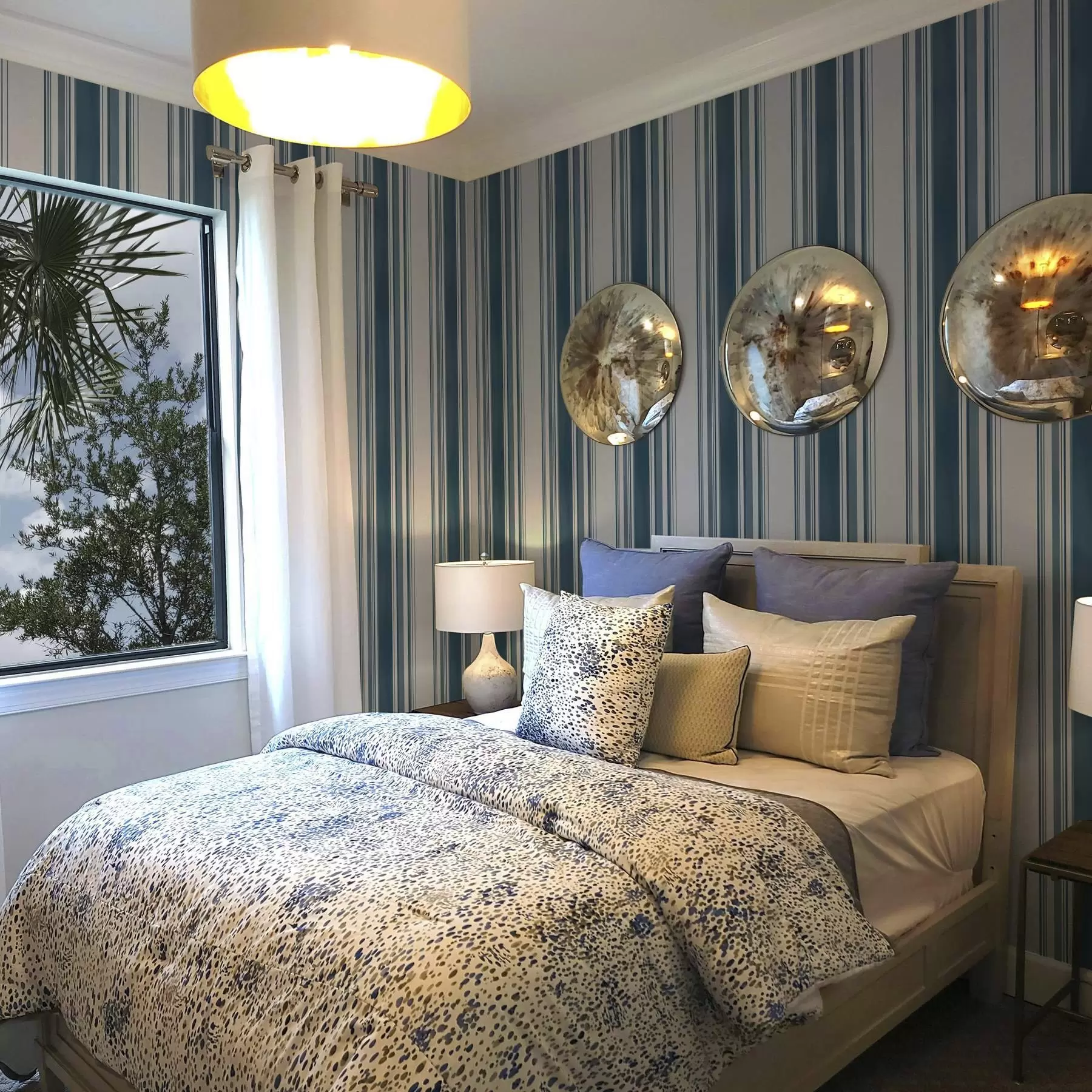 wall murals Плаве пруге са белим празнинама a00525