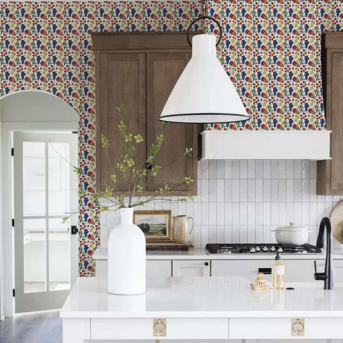 Позадина Сочно воће: нар, грожђе, крушке на белој позадини a00801