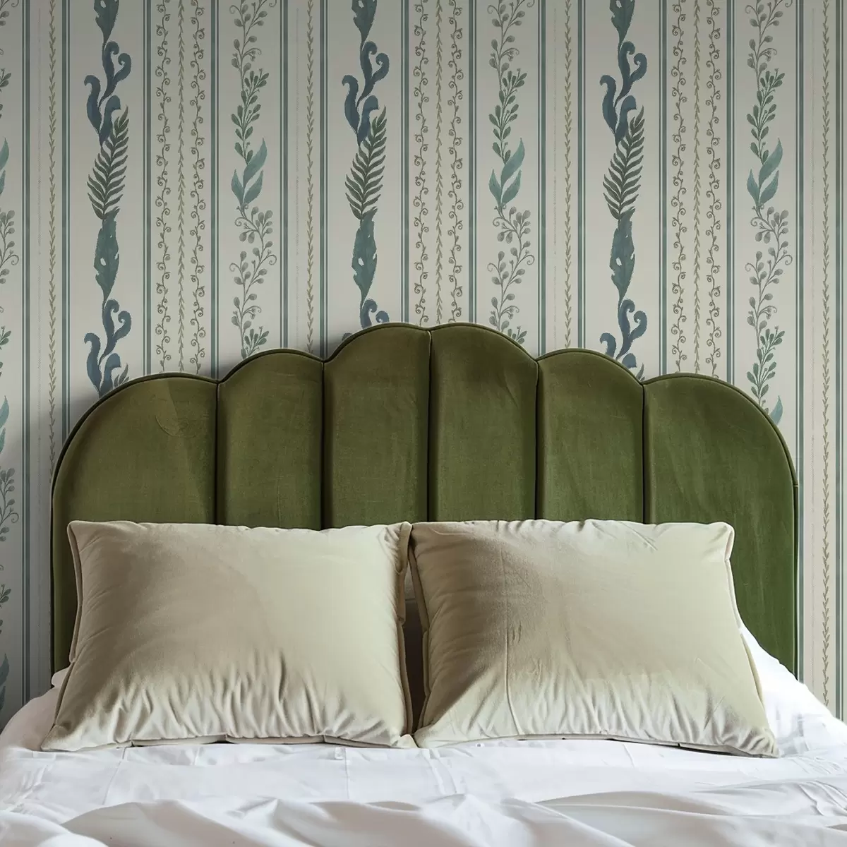 Позадина Пруге са гранама и коврџама на топлом млечном тлу a00823v2 Позадина Пруге са гранама и коврџама на топлом млечном тлу a00823v2