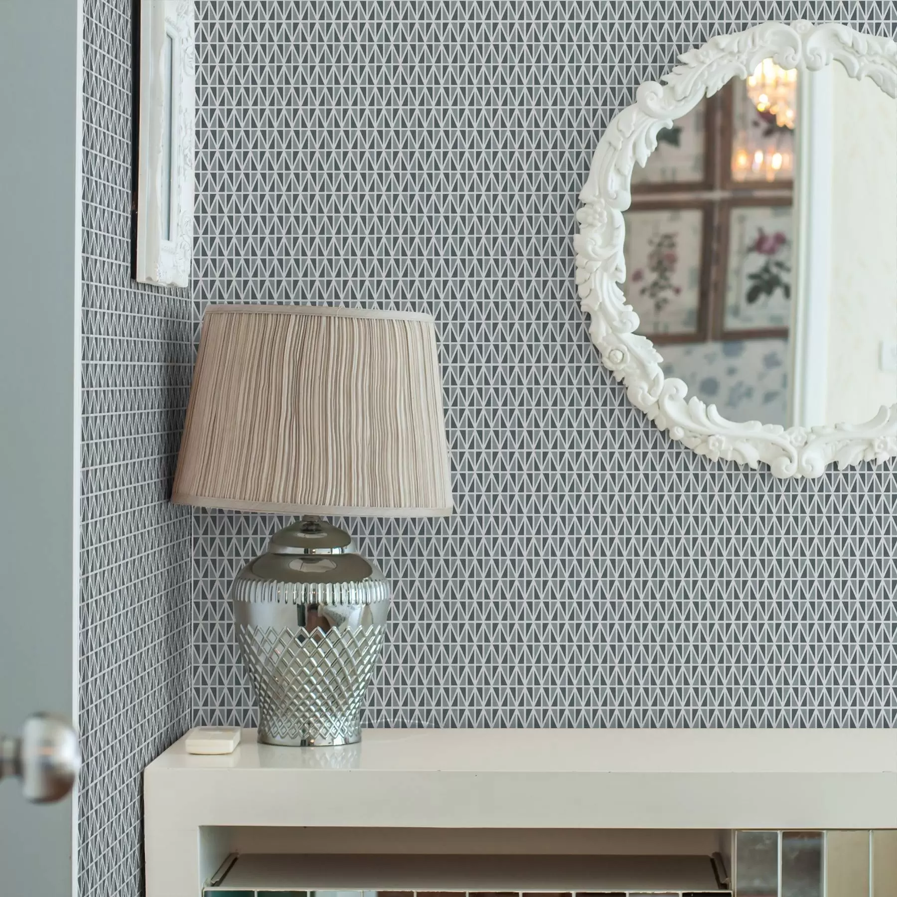 wall murals Фина бела дијамантска решетка преко пригушене тиркизне боје a00903