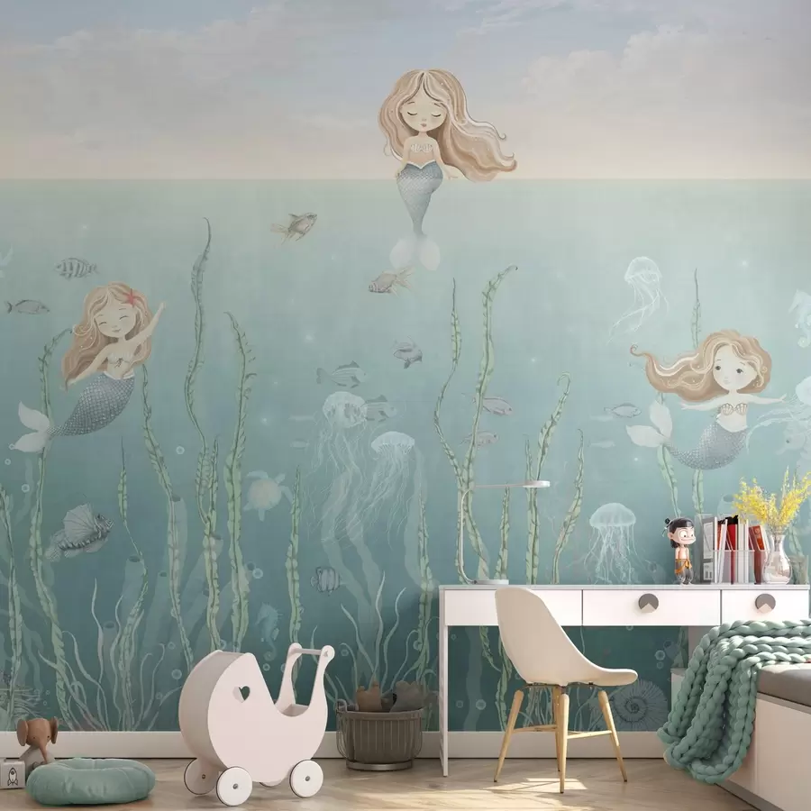 wall murals Разигране сирене под водом са морским алгама, медузама и рибама w04860