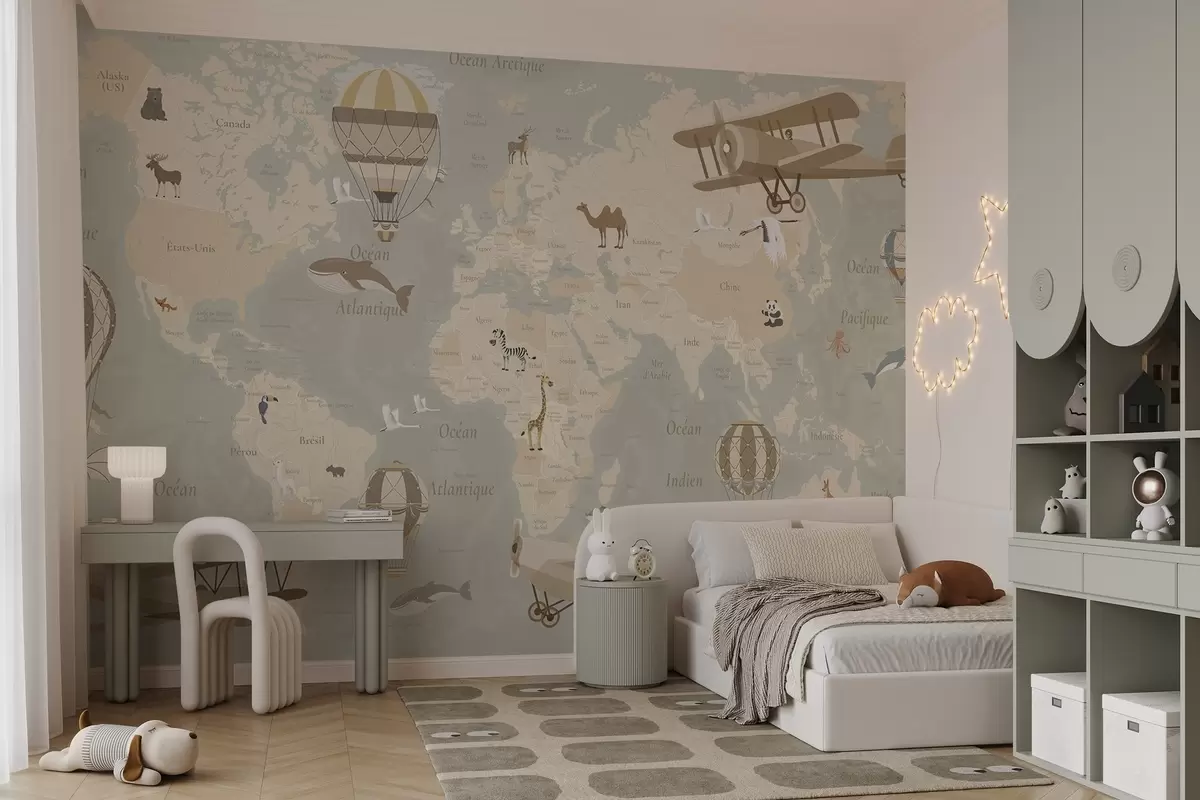 wall murals Дечја мапа света са животињама, авионима и балонима на врући ваздух. Француски језик. Беж боја. c00003fr
