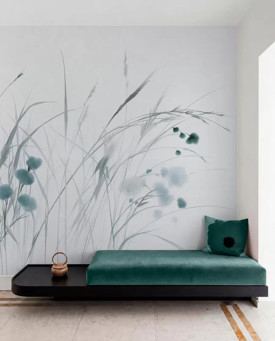 wall murals Високе траве и мало плаво дивље цвеће на бледој позадини, текстурирани бохо стил w09902v1